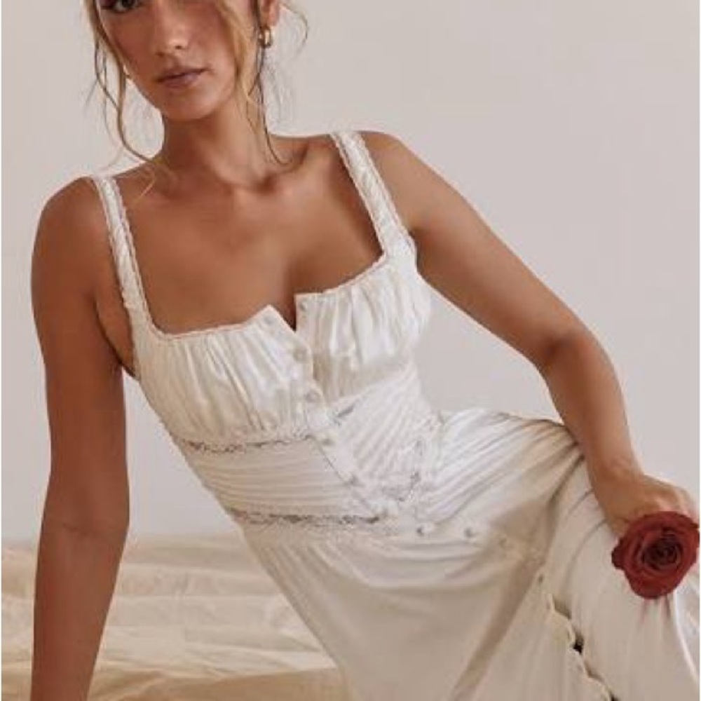 House of CB White Ruched Bodice Button-Front Maxi Dress illiana silk blend xs - Picture 3 of 12
